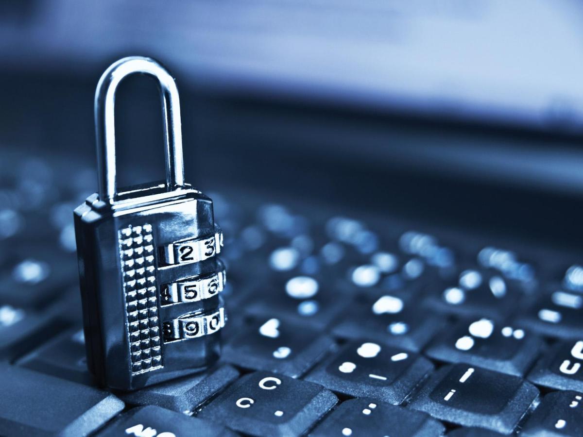 Note On Competition/Anti-Trust Law and its Efficacy in Tackling Issues Concerning Privacy (Part&nbsp;I).